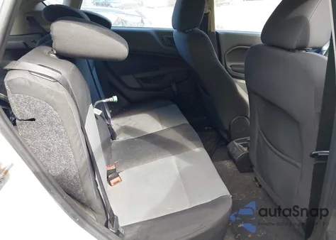 2015 Ford Fiesta S z USA, uszkodzony, nr VIN 3FADP4TJ3FM179753